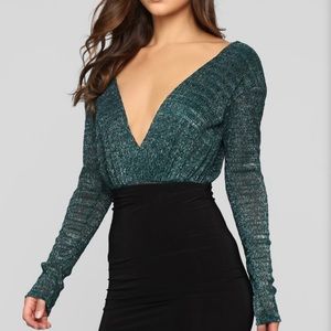 V neck bodysuit - Size XS